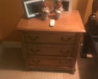 Primary suite has a matched pair of nightstands!