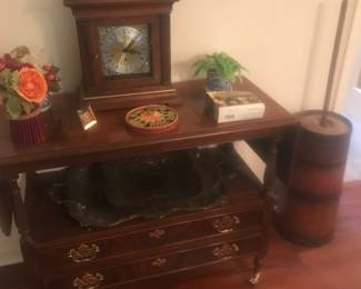 Wonderful rolling server with drop sides and drwaers for storage! Sharp key wind mantle clock!