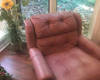 The other matching club chair!