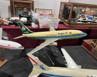 Vintage Airline Desk Models