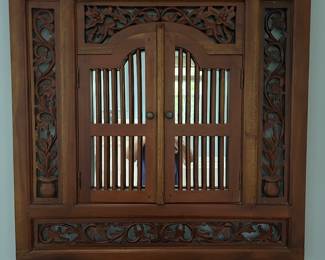 VINTAGE  HAND CARVED WALL MIRROR WITH SHUTTER DOORS 