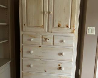 Ethan Allen Country Farmhouse Style Pine Cabinet