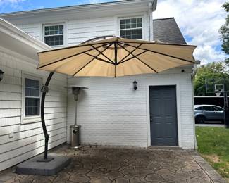 Cantilever Umbrella