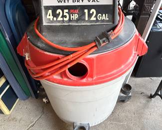 Rigid 12 gal 4.25 Hp wet dry vac