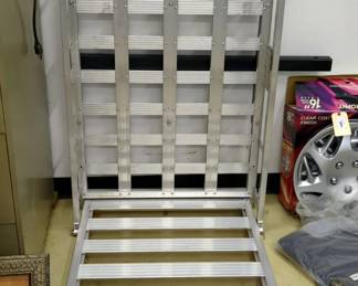 Hitch Mount Cargo Carrier with Ramp, 50.5" x 30" x 9"