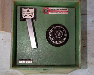 Johnson Safe Company Household Safe