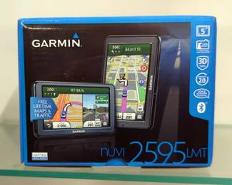 Garmin Nuvi 2595 LMT GPS In Box