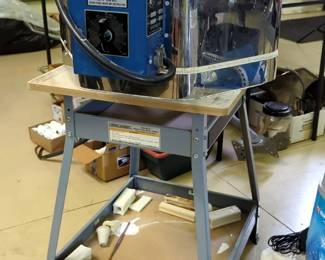 Cress Electric Kiln, Model B-7-0, 11.5" x 20" x 26", Powers On, Including Metal Stand