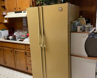 HARVEST GOLD FRIDGE 