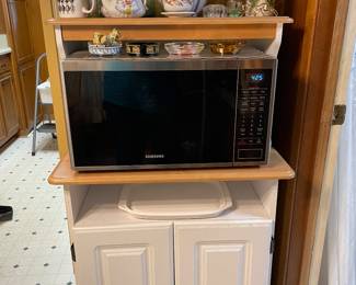 MICROWAVE AND STAND
