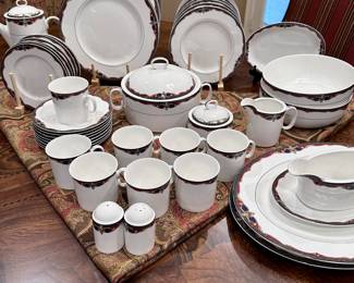 Mikasa “Grimaldi” Pattern 