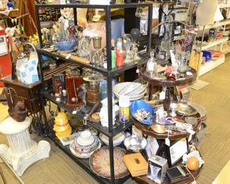 Belt Buckles, bowls, Glass display, Glass Plates, cookie jar, lighters, cards from Railroad, 3-tier table