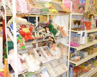 Robots, dolls, barbie, 