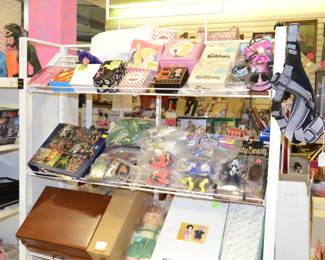 Collector Watches, Silverton Silverware set new in wooden box, dolls 