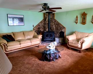 Clean Home Furnishings