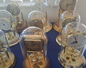 Dome clocks