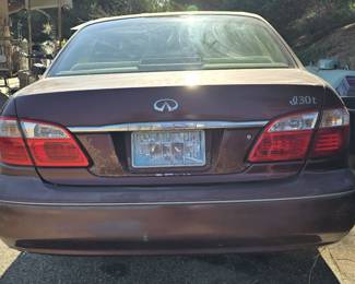 2001 Infiniti I30t
