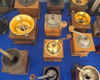 coffee/herb grinders