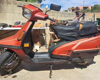 Yamaha Riva Scooter