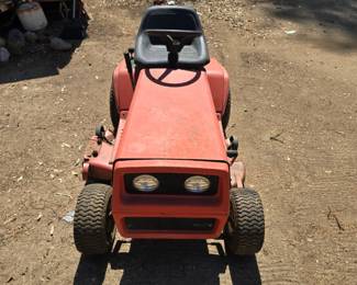 Lawn Tractor