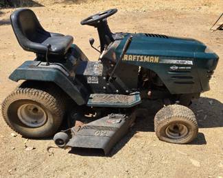 Craftsman Lawn Tractor