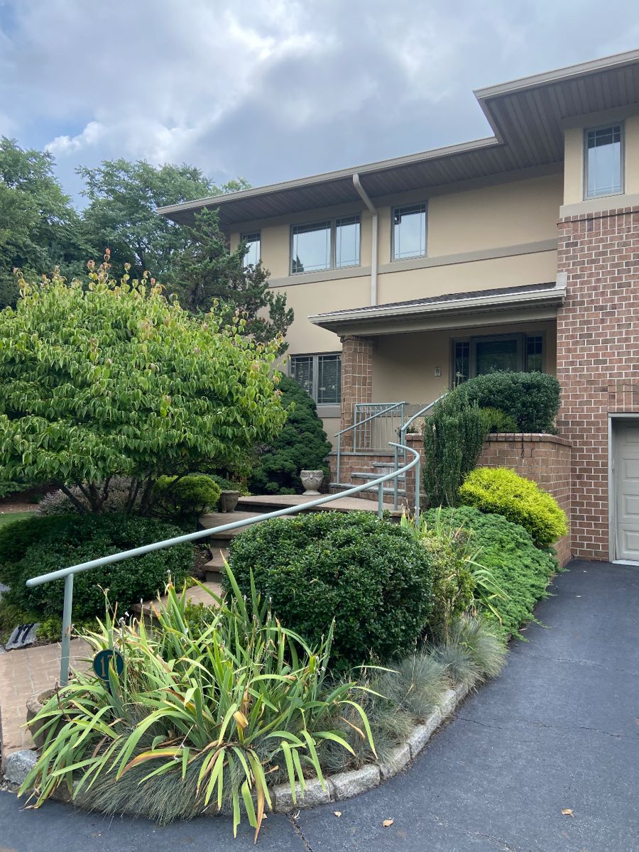 Gorgeous High End Townhome