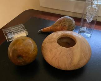 Many Unique Home Accessories, Gallery Finds