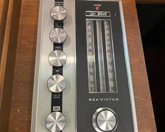 RCA Victor Record Cabinet, Radio functions properly