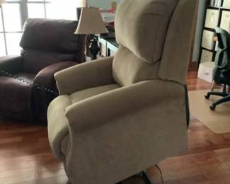 Lift chair