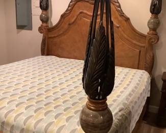 King size bed