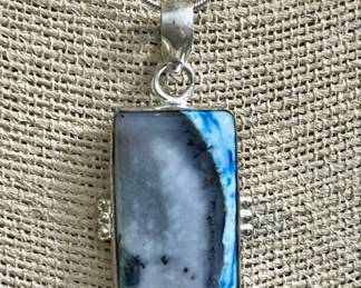 18.5in Sterling Silver Necklace w/ Agate