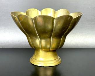 Vintage brass Hollywood Regency planter made in India 
