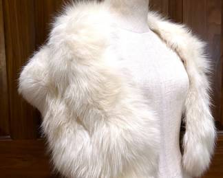 Vintage White Fox Fur Stole.  This is a small size stole 