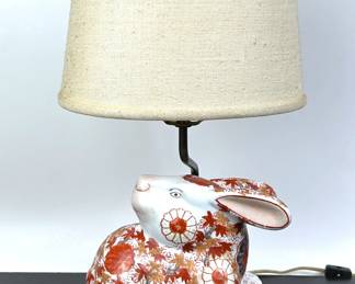 Chinese Porcelain Imari Rabbit Table Lamp