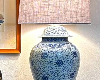 Large Antique Chinese Blue & White Porcelain Jar Lamp
