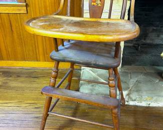 Late 1930s highchair