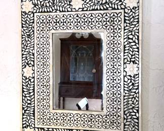 Inlay bone mirror 