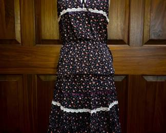 Vintage 70s prairie two piece dress