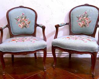 Antique Louis XV Fauteuil Chairs 