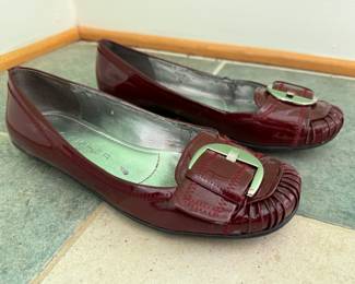 Women's Marc Fisher Brown Leather Buckle Flats Size 7M