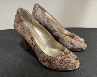 Women's Anne Klein Dynah Leather Platform Pumps Size 7-/12