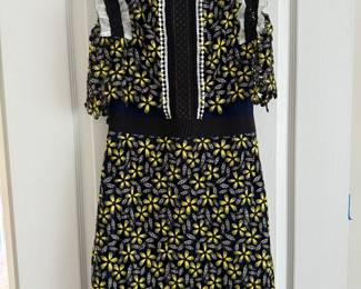 Women's Self-Portrait Eleina Sculpted Daisy Lace Dress Size 2 (Never Worn / Still Tagged)