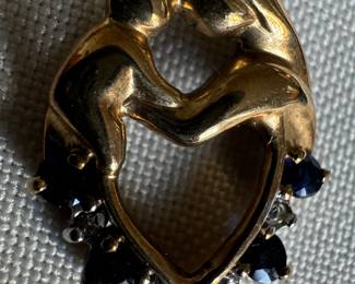 10K Gold Necklace with 10K Gold Pendant