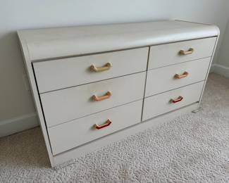 Off White 6 Drawer Dresser (19-1/2"D x 54"W x 30"H)
