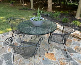 Salterini Woodard Vintage Wrought Iron Outdoor Patio Furniture (Table - 42"D x 28-1/2"H with Glass Top & 4 Armchairs)