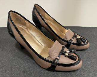 Women's Joan & David Hadrianna Oxford Tassle Pumps Size 7-1/2"M