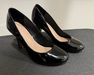 Women's Kelly & Katie Black Patent Leather Heels Size 8