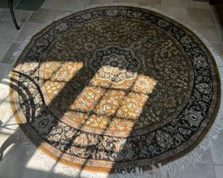 Machine Made Kashan Wool Rug (74"D)