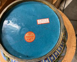 CHINESE JINGFA CLOISONNE VASE