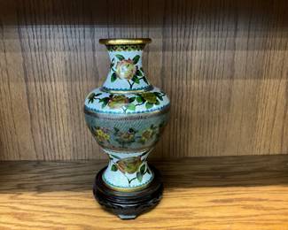 CHINESE CLOISONNE VASE